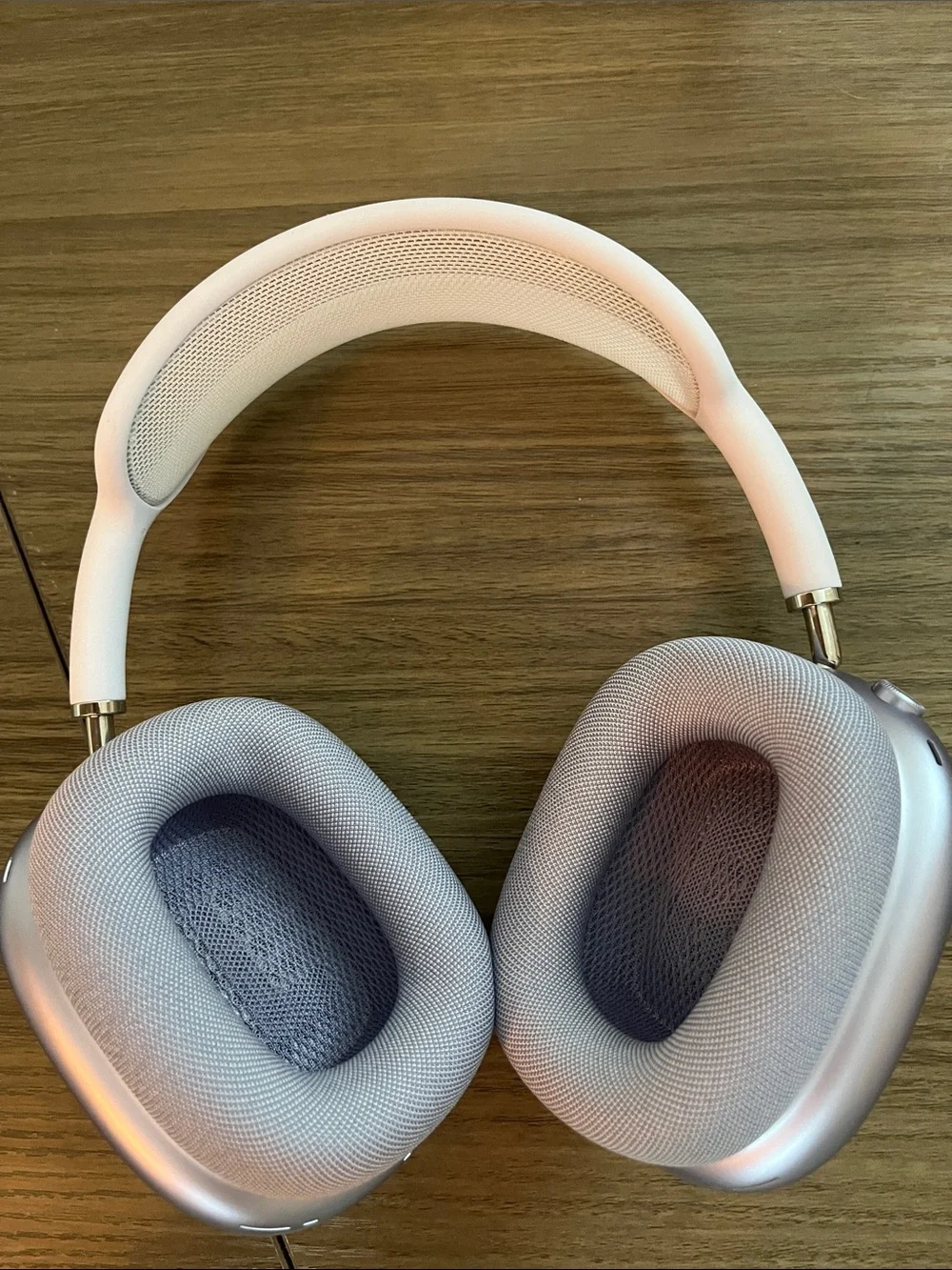 Apple AirPods Max Over-Ear Headphones — Lavender & White